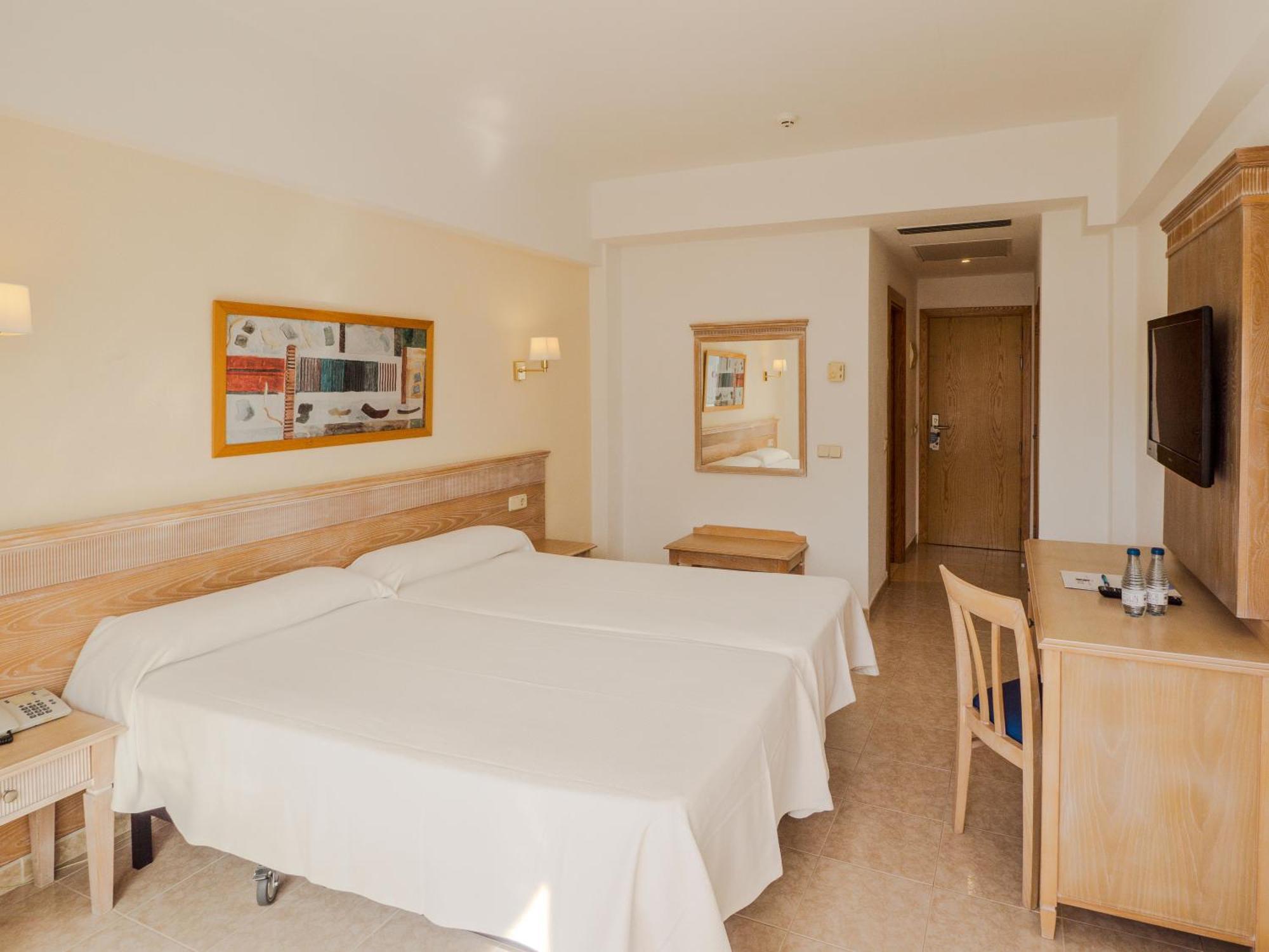 Hotel Santa Maria Playa Cala Millor  Eksteriør billede