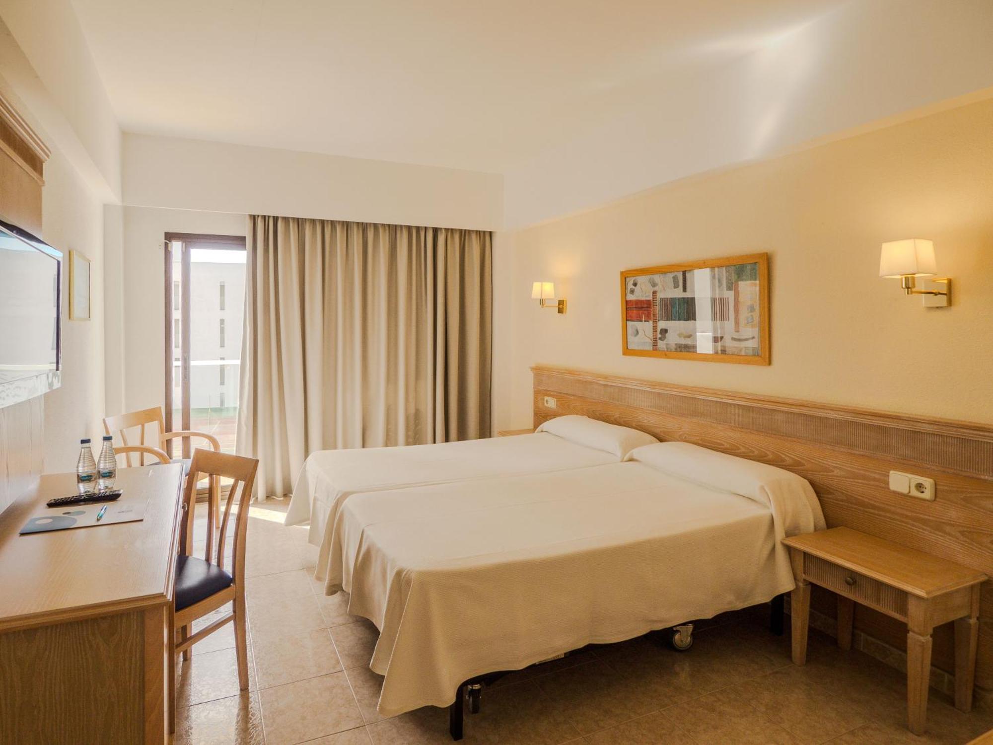 Hotel Santa Maria Playa Cala Millor  Eksteriør billede